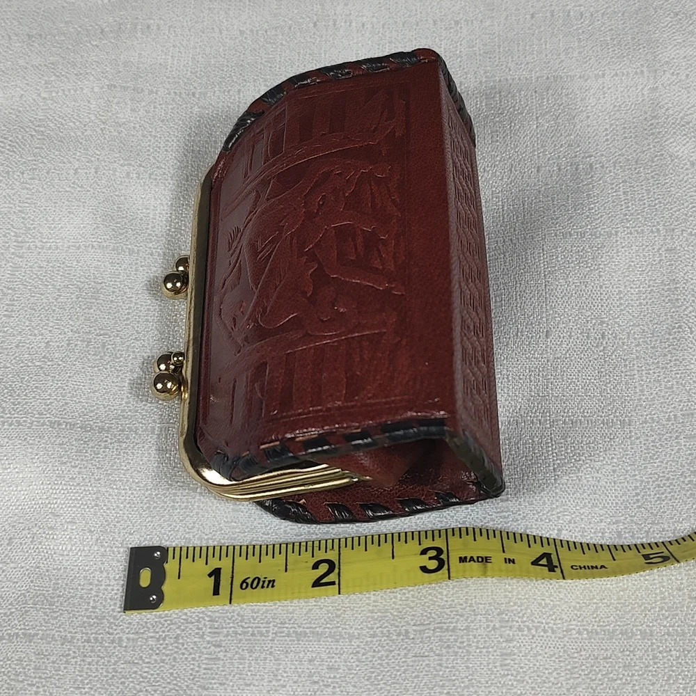 Small Cowhide Leather Money Coin Purse Metal Clasp Closer Square Bottom - Picture 10 of 11